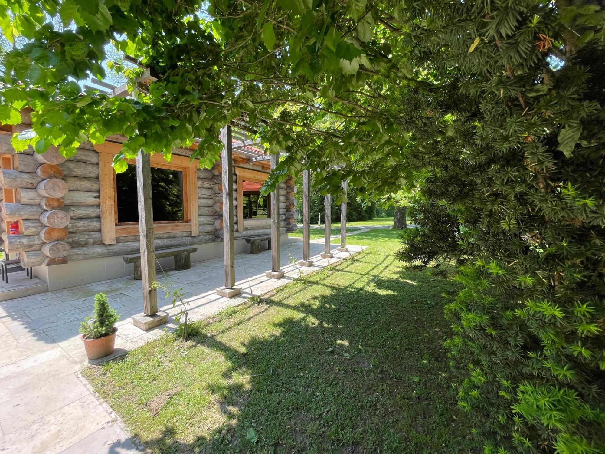 Appartement Kastelo Teraso Zalacsany Exterior photo
